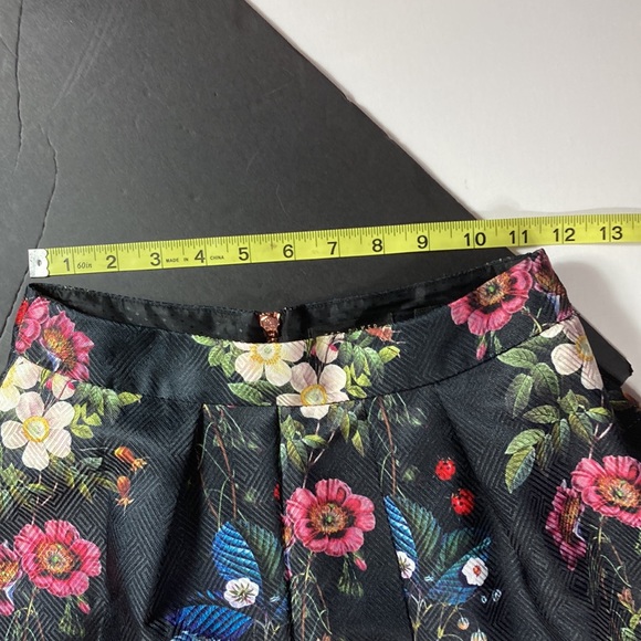 Ted Baker Floral on Black Grosgrain Skirt, Gorgeous! - Picture 3 of 7